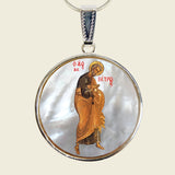 Silver-plated oval necklace with a mother-of-pearl cabochon pendant featuring an image of Saint Peter.